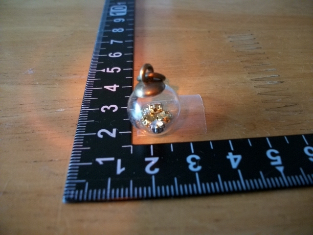 ▲▽誕生石風 ガラスドーム チャーム◆4月 ダイヤモンド△▼拍卖