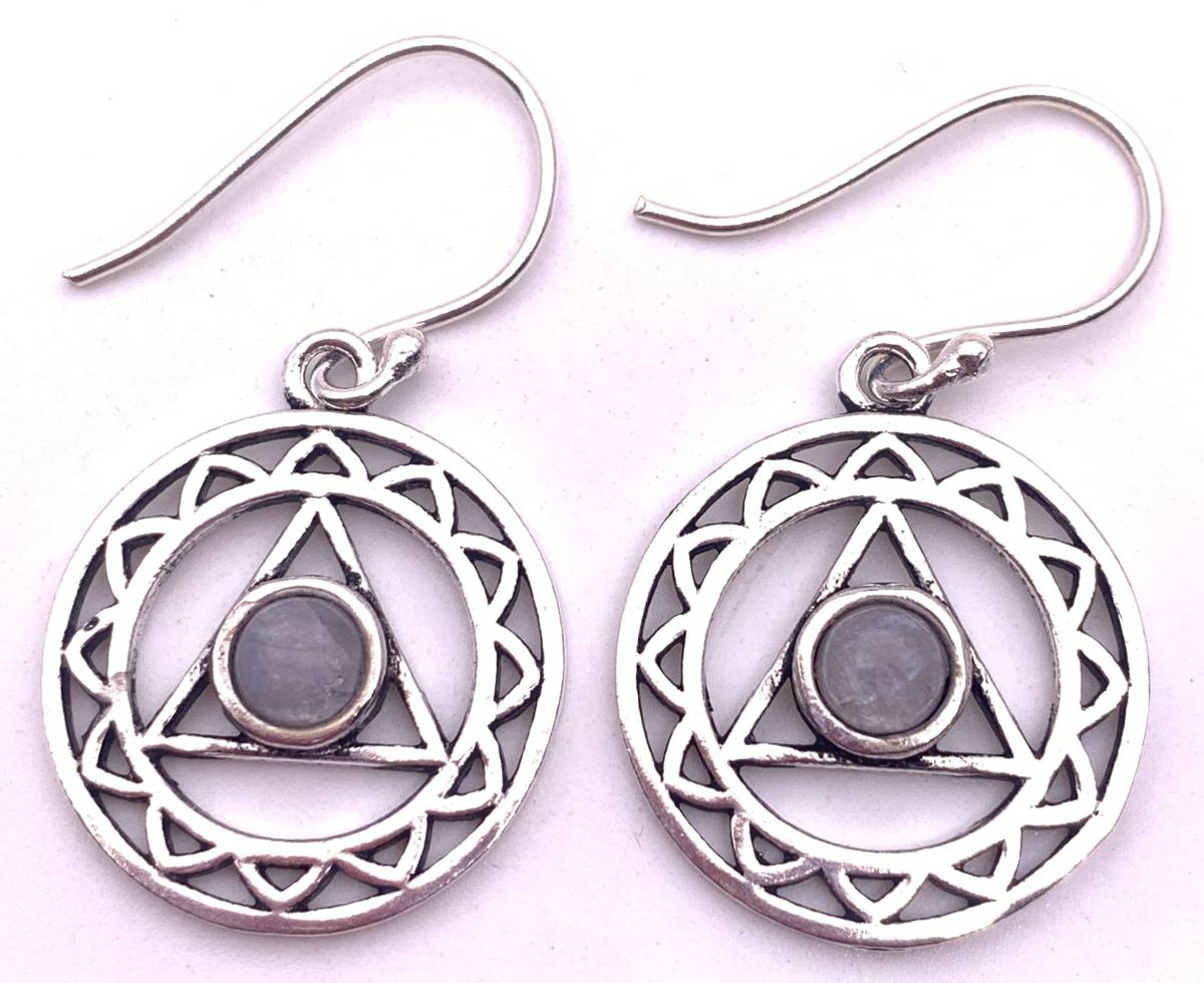 天然石ムーンストーン トライアングル(三角形)ピアス拍卖