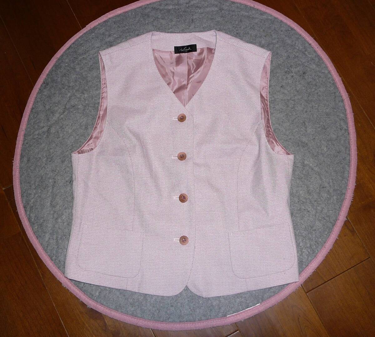 ●送料230円● HINUCKブランド 9号 ベスト OL制服 コスプレ衣装 事務服拍卖