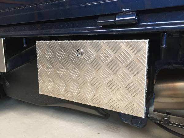 DA16T用 キャリイ標準車 荷台 道具箱カバー(アルミ縞板)拍卖