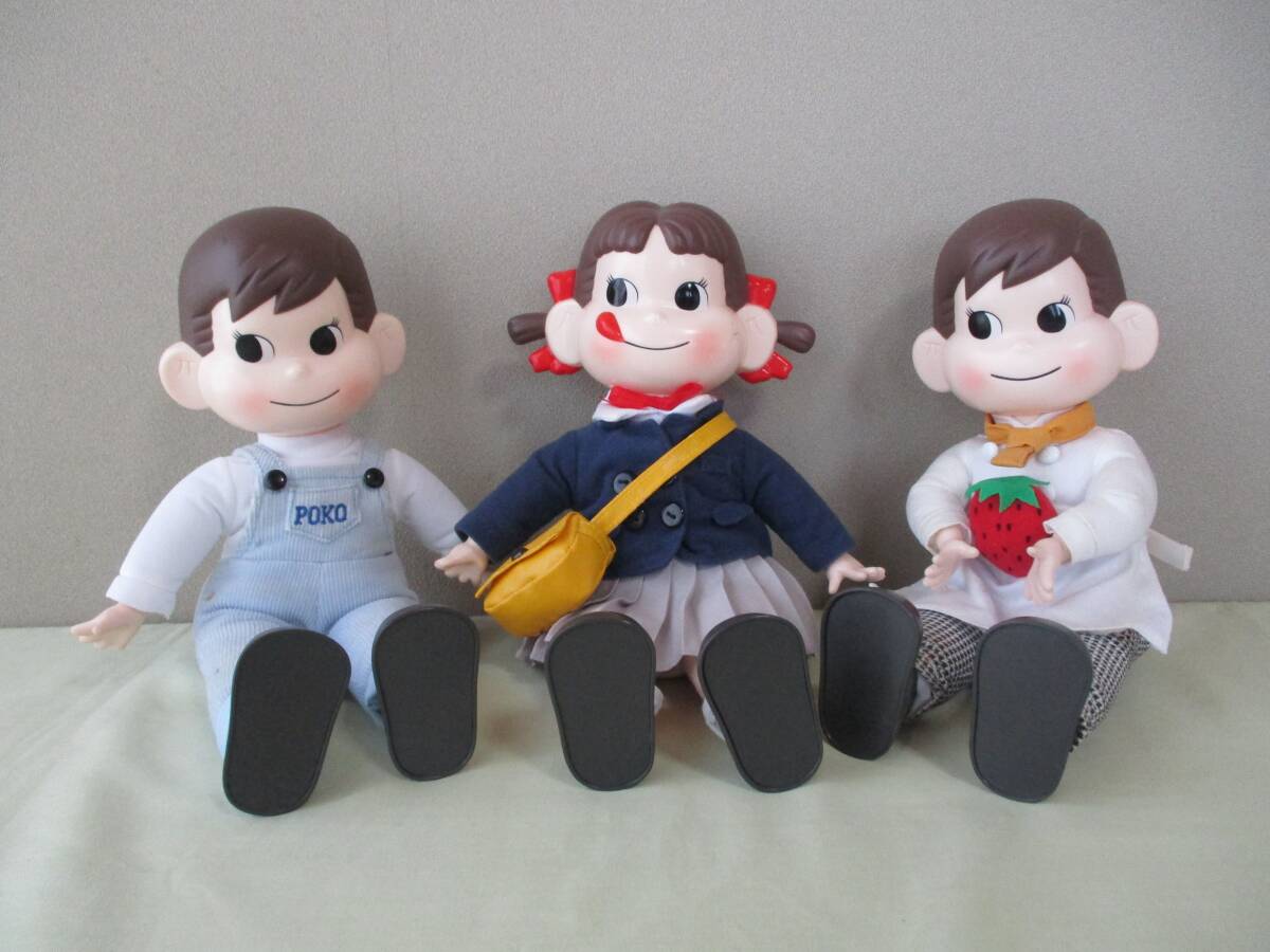 不二家の(ペコ・ポコ)おすわり人形【卒園ペコちゃん&(シェフ・オーバーオール)ポコちゃん】3体セット:昭和レトロ・キャラクター人形拍卖