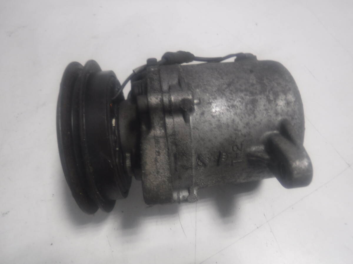 スズキCARRYキャリー軽トラック4WDキャリイ純正エアコン コンプレッサーDA63TクーラーACコンプレッサー95201-79A03キャリィK6A軽トラ拍卖