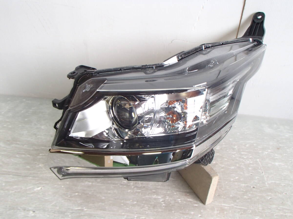 JH1/JH2 N-WGN エヌワゴン カスタム 純正 HID 左 ヘッド ライト ランプ 100-62161 / 33151-T6G-J01 【24-643】拍卖
