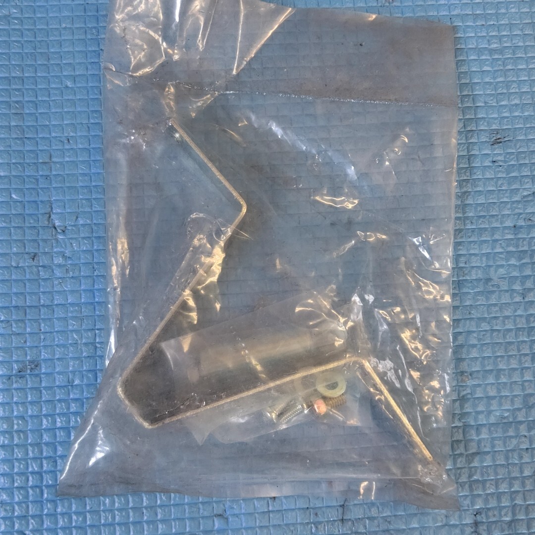 フロントバスケット 取り付け金具 汎用 ホンダ スズキ ヤマハ 拍卖