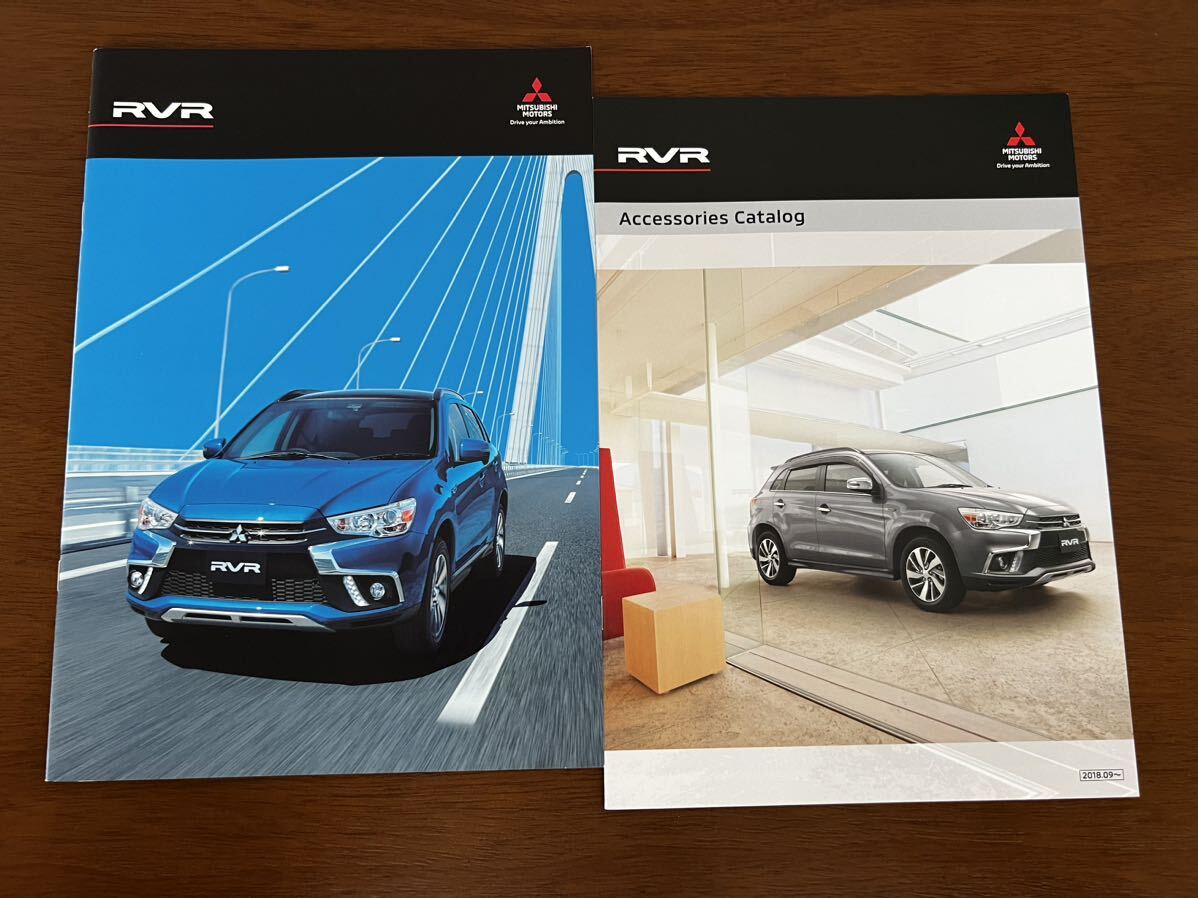 ☆即購入可・新品同様 2019年1月版 GA4W系 RVR カタログ+アクセサリーカタログ拍卖