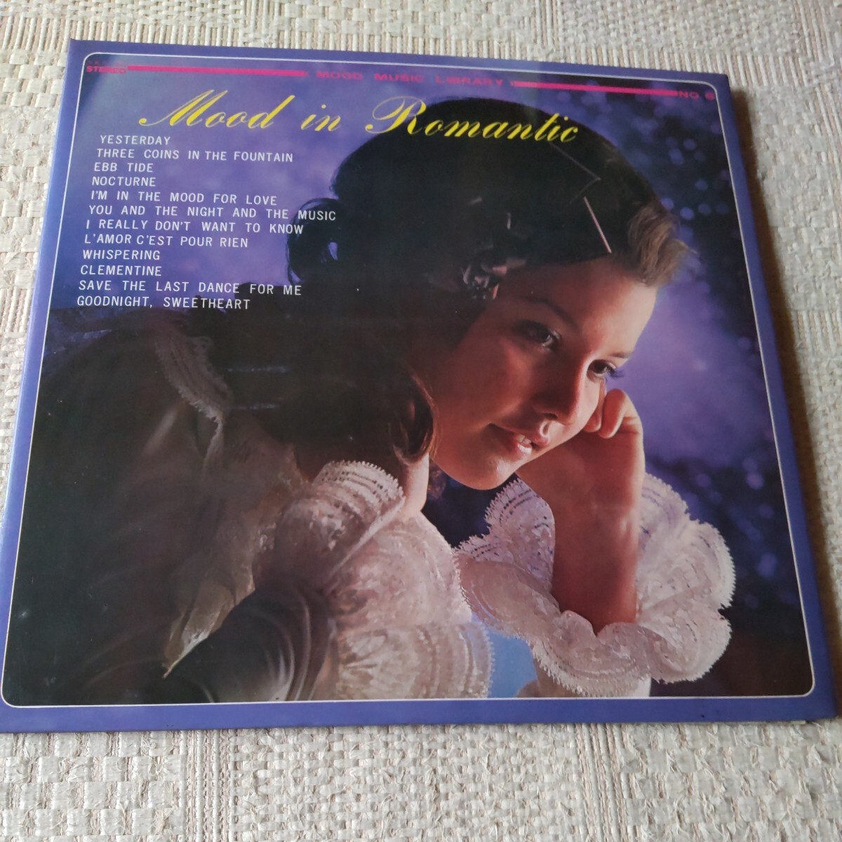 希少 映画音楽 洋楽 洋画 全13曲 赤盤ムードインロマンティック ビートルズ The BEATLES イエスタデイ 他 LP拍卖