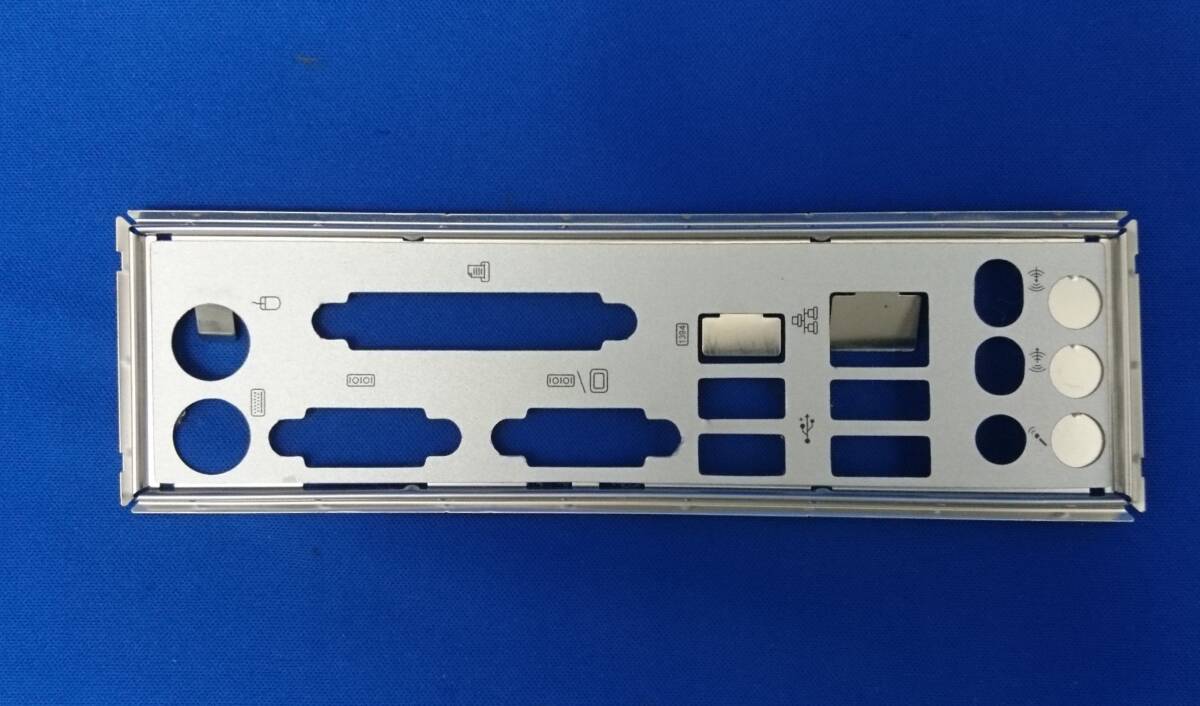 マザーボード用I/Oパネル たぶん古いmsi LGA775世代?拍卖