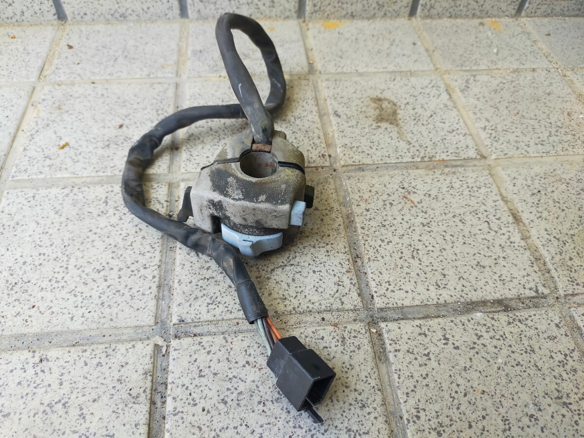 NSR250R MC18 純正左スイッチ拍卖