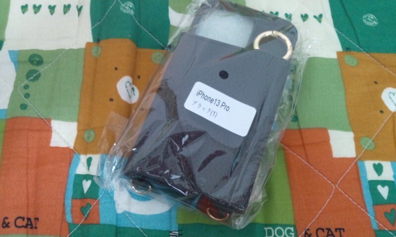 【新品・未使用品】iPhone13 Pro カード入れ?付きスマホケース ①拍卖