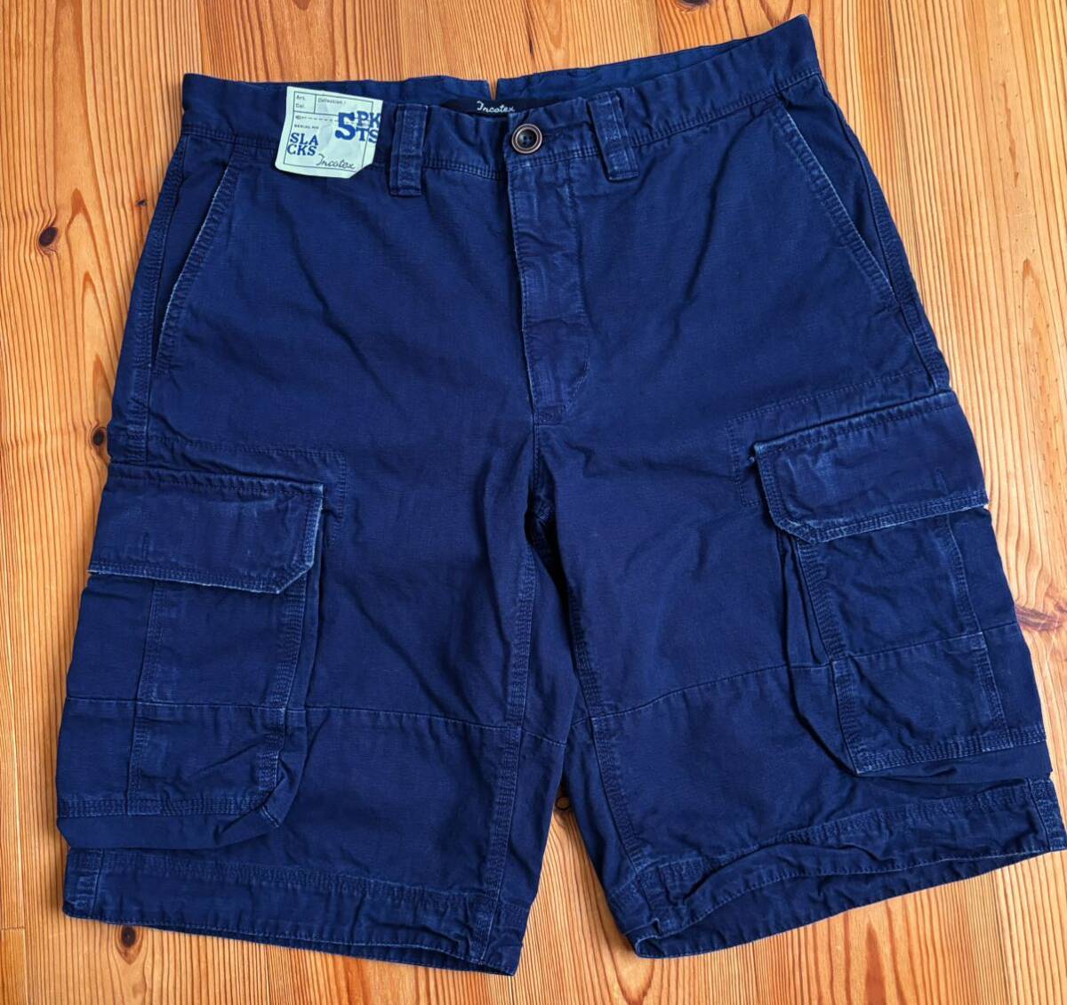 新品 INCOTEX SLACKS インコテックス カーゴショーツ ネイビー 32 ショートパンツ拍卖
