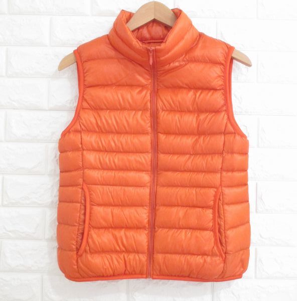 【ユニクロ】軽量!◆ウルトラライトダウン ダウンベスト(オレンジ)◆レディース/M @388拍卖