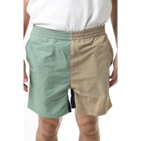 ★ Marmot (マーモット) ★ ハーケンショートパンツ LLサイズ 海 山 水陸両用パンツ 海水パンツ ナイロンパンツ (タグ付き新品未使用)拍卖