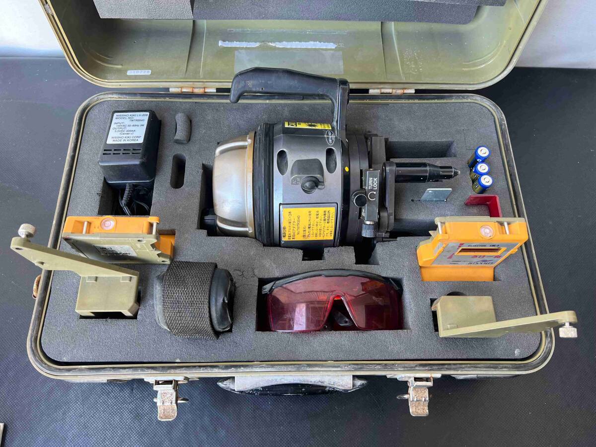 W5450 ROBOLINE ロボライン レーザー墨出し器 CP-818/うけ一発 UK-1拍卖