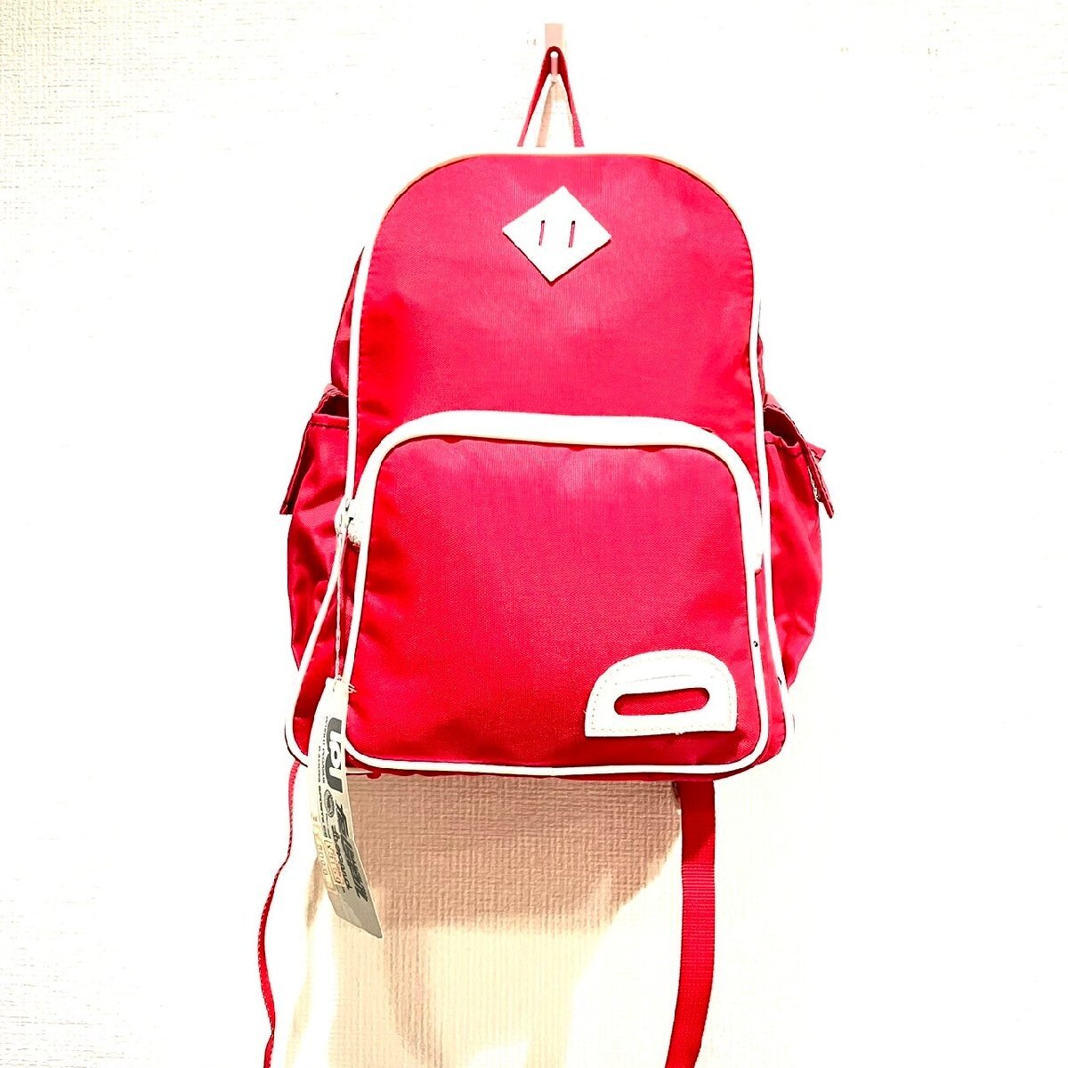 (^w^)b 未使用品 タグ付き WORLD PEGASUS ワールド ペガサス リュック サック デイ バッグ 野球 キッズ レッド × ホワイト B0462AE拍卖