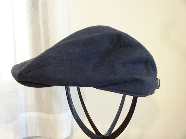 ÷ UNIQLO ÷ ユニクロ メンズ・紳士 ハンチング 紺色帽子 サイズ57cm〜59cm キャップ 帽子 拍卖