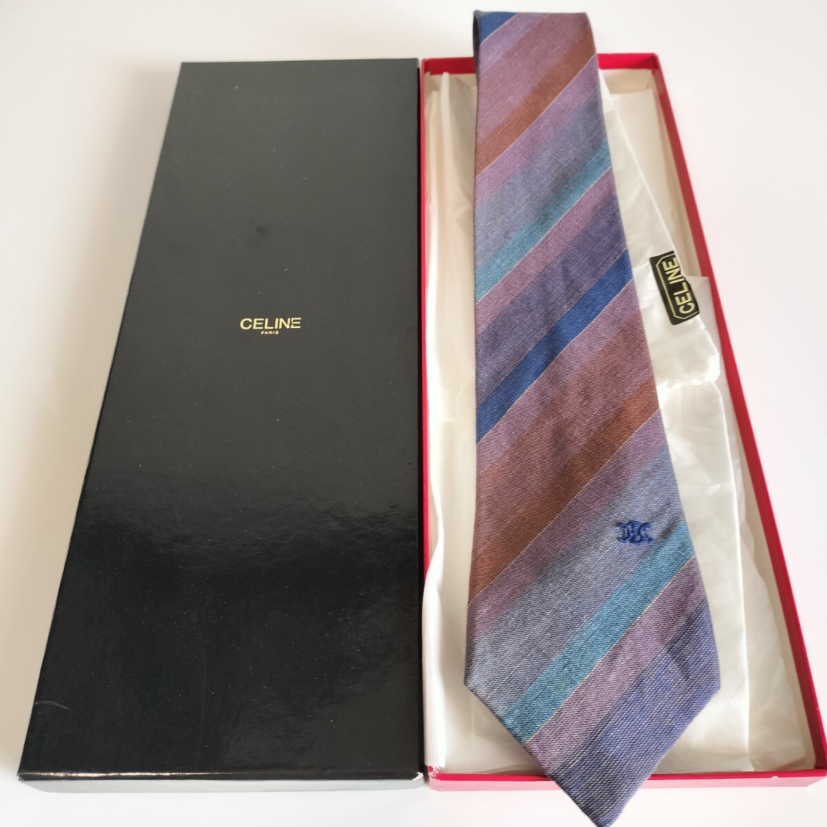 CELINE(セリーヌ)マルチカラーストライプワンポイントマカダム柄ネクタイ拍卖