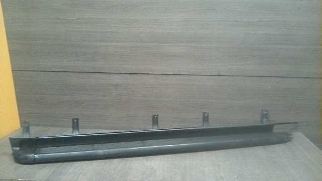 GMC TRUCK ユーコン サイドステップ 右 ランニングボード ★270186拍卖