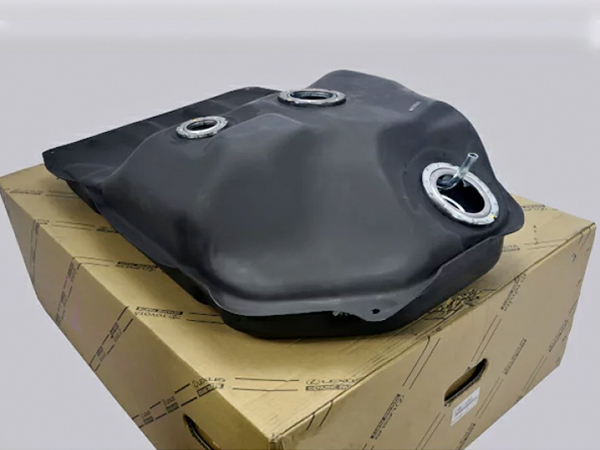 トヨタ 純正 カローラ レビン スプリンター トレノ AE86 フューエル タンク 燃料タンク 検 エンブレム 86 フジミ ボンネット マフラー ドア拍卖