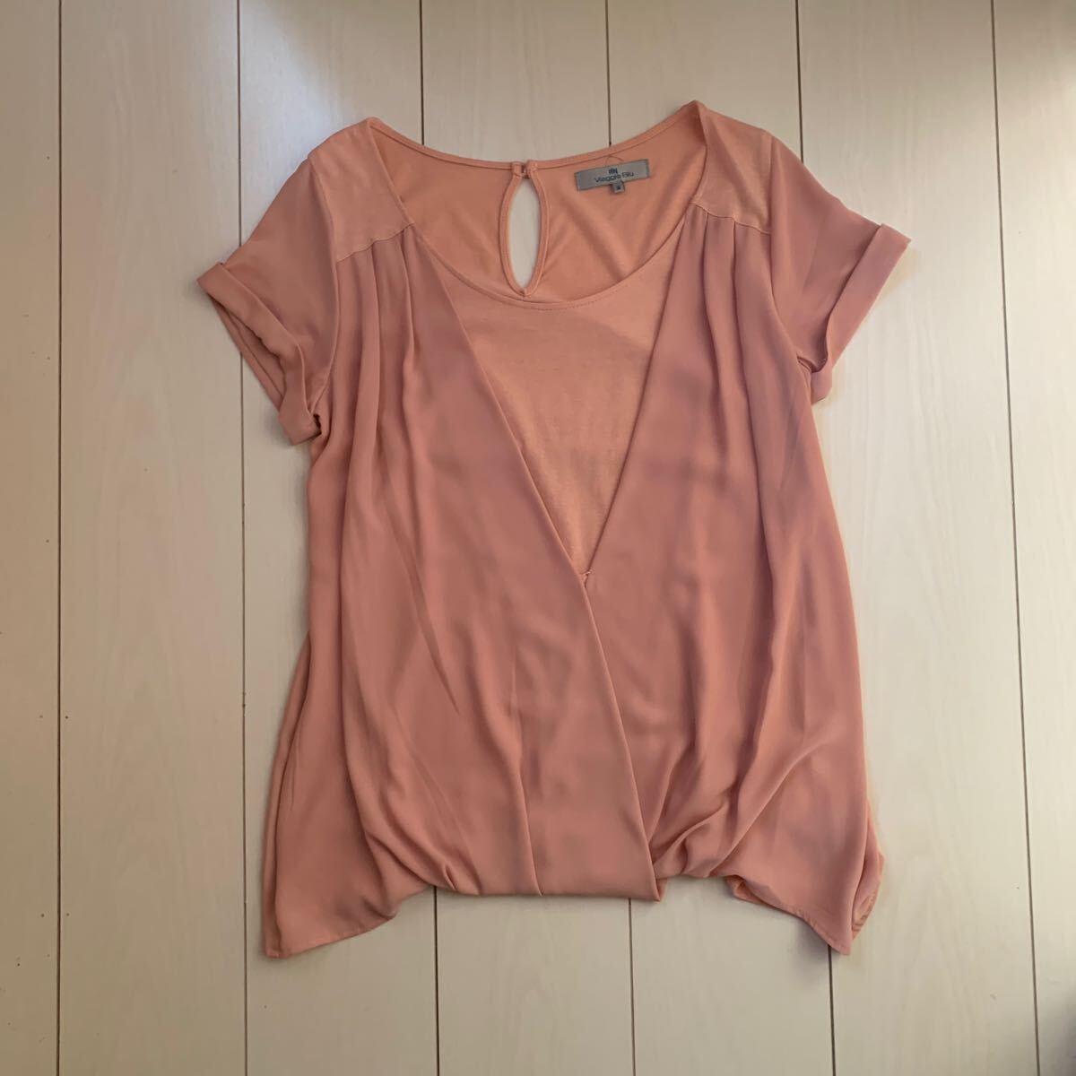 ★Viaggio Blu (ビアッジョブルー)くすみピンク ドレープカットソー★拍卖