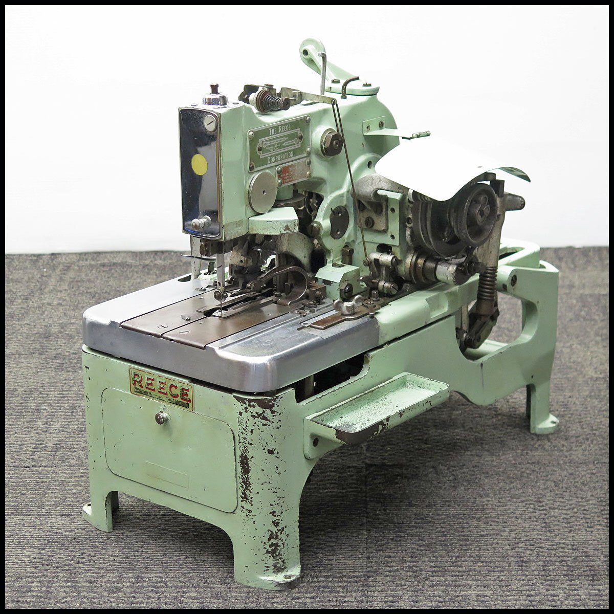●48) REESE リース 鳩目穴かがりミシン 工業用ミシン モデル101? 【現状品】 業務用/ボタン穴かがりミシン/ボタンホール拍卖
