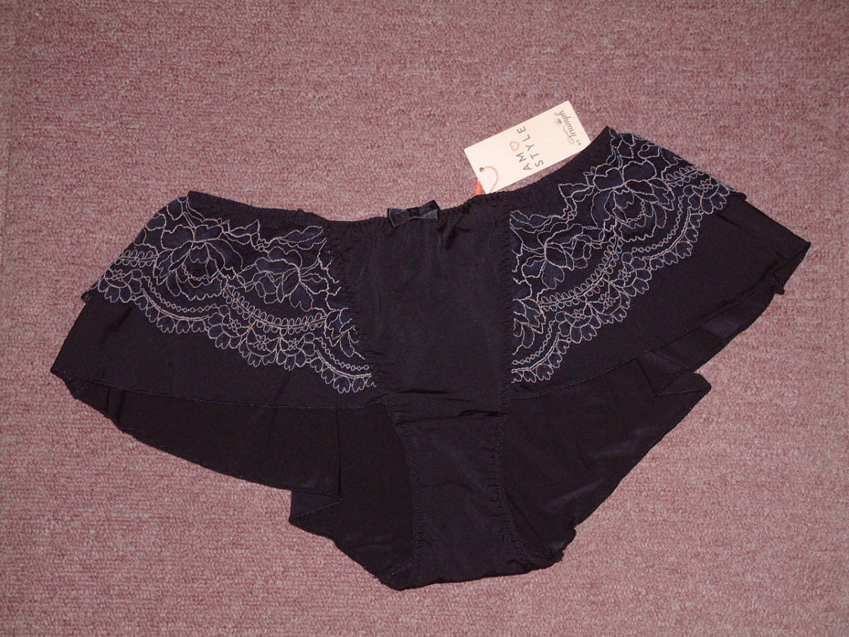 ★送料込★定価2530円トリンプ AMO'S STYLE シグネチャーレース ボーイズレングス フェミニンなデザインのショーツ AMST1241 PT JX Mサイズ拍卖