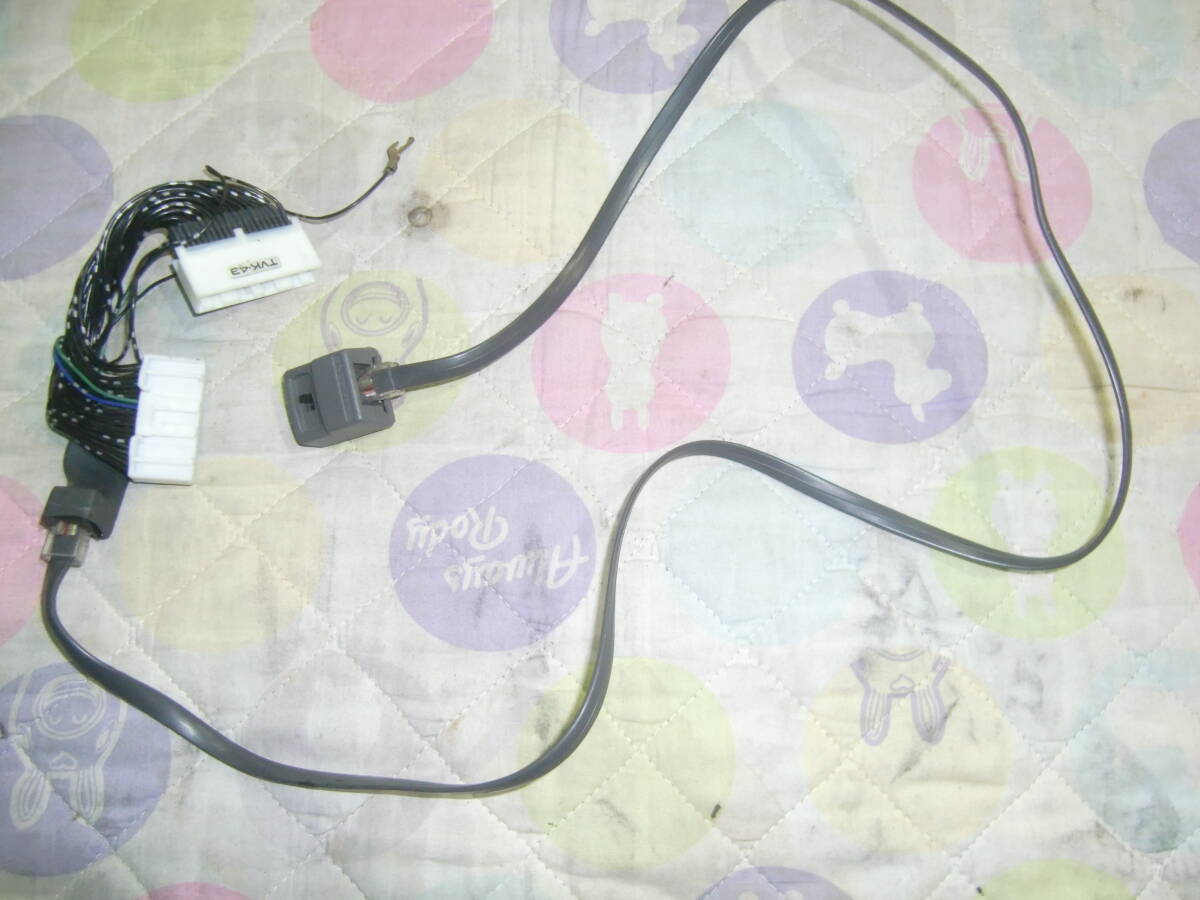 TVK-43 テレビキット 走行中TVがうつる 日産車用 中古 作動確認済み ビートソニック拍卖