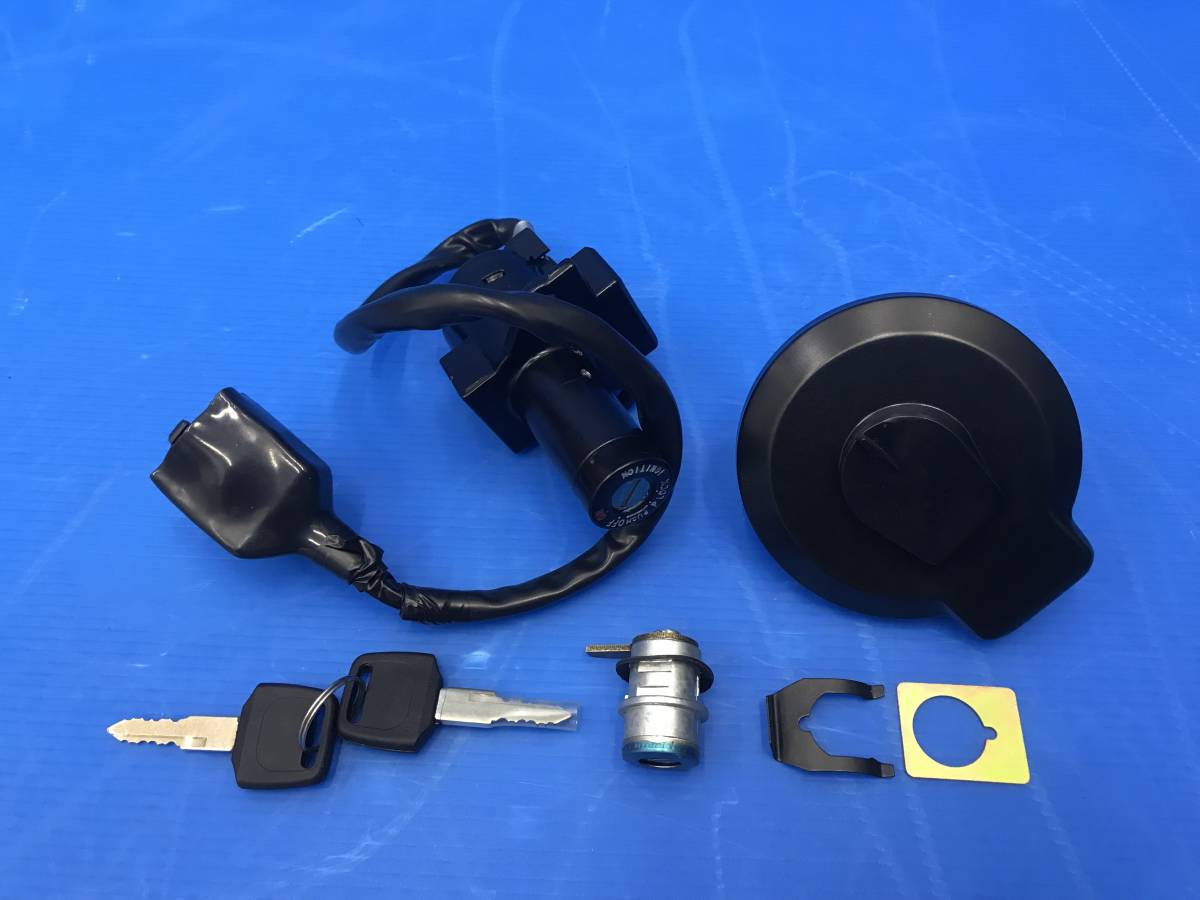 【送料無料】 キーセットCBR400F/ NC17強化タイプCBR400F2 F3 イグニッション キーシリンダー スペアキー メインキー タンク 純正拍卖