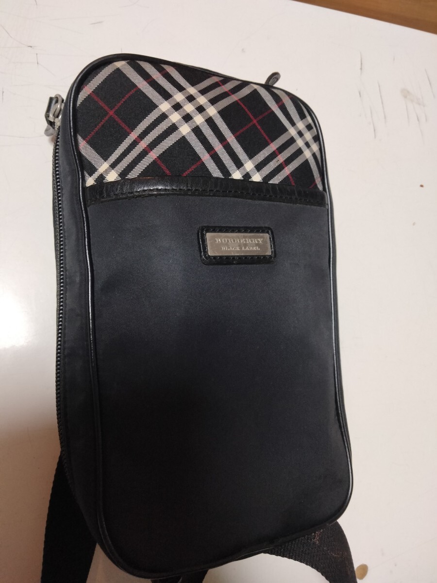 バーバリーブラックレーベル ボディバッグ ショルダーバッグ拍卖