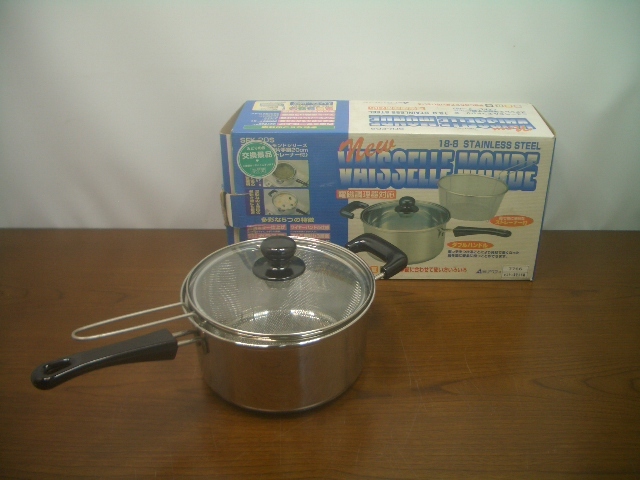 ◆保管品 アベラ ニューベセルモンドシリーズ ステンレス深型片手鍋20㎝ ストレーナー付 SFK-20S 電磁調理器対応 拍卖