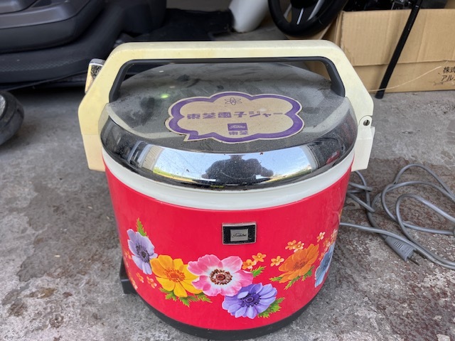 【激レア!!】Toshiba東芝昭和レトロな電子ジャー★保温器炊飯器★昭和レトロ家電アンティークオブジェジャンク品です。拍卖