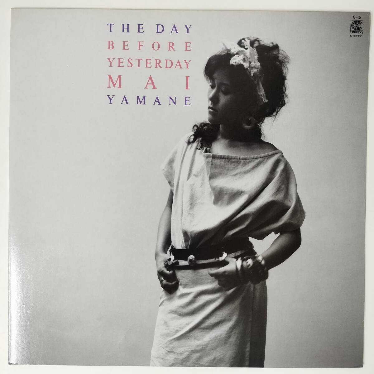 47523★美盤 山根麻衣 / THE DAY BEFORE YESTERDAY 拍卖
