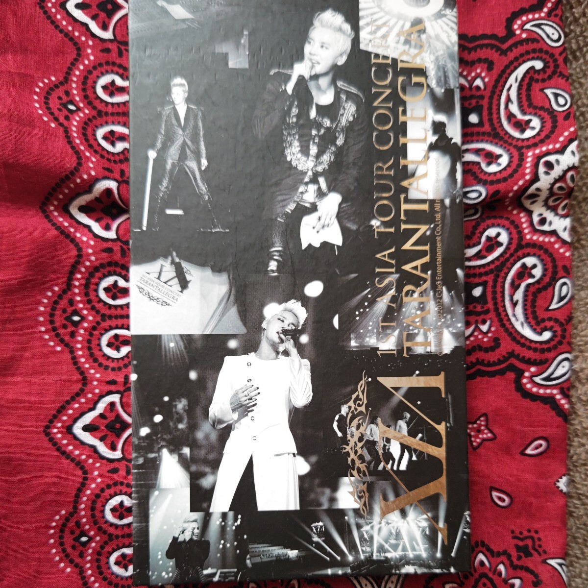 XIA 1ST ASIA TOUR CONCERT: TARANTALLEGRA拍卖