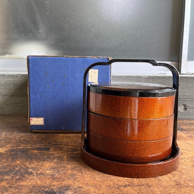 土朝 手提げ 丸重 三段重 重箱 弁当箱 工芸品 正月 おせち 茶道具 現状品 直接引取歓迎(横浜市) digjunkmarket拍卖
