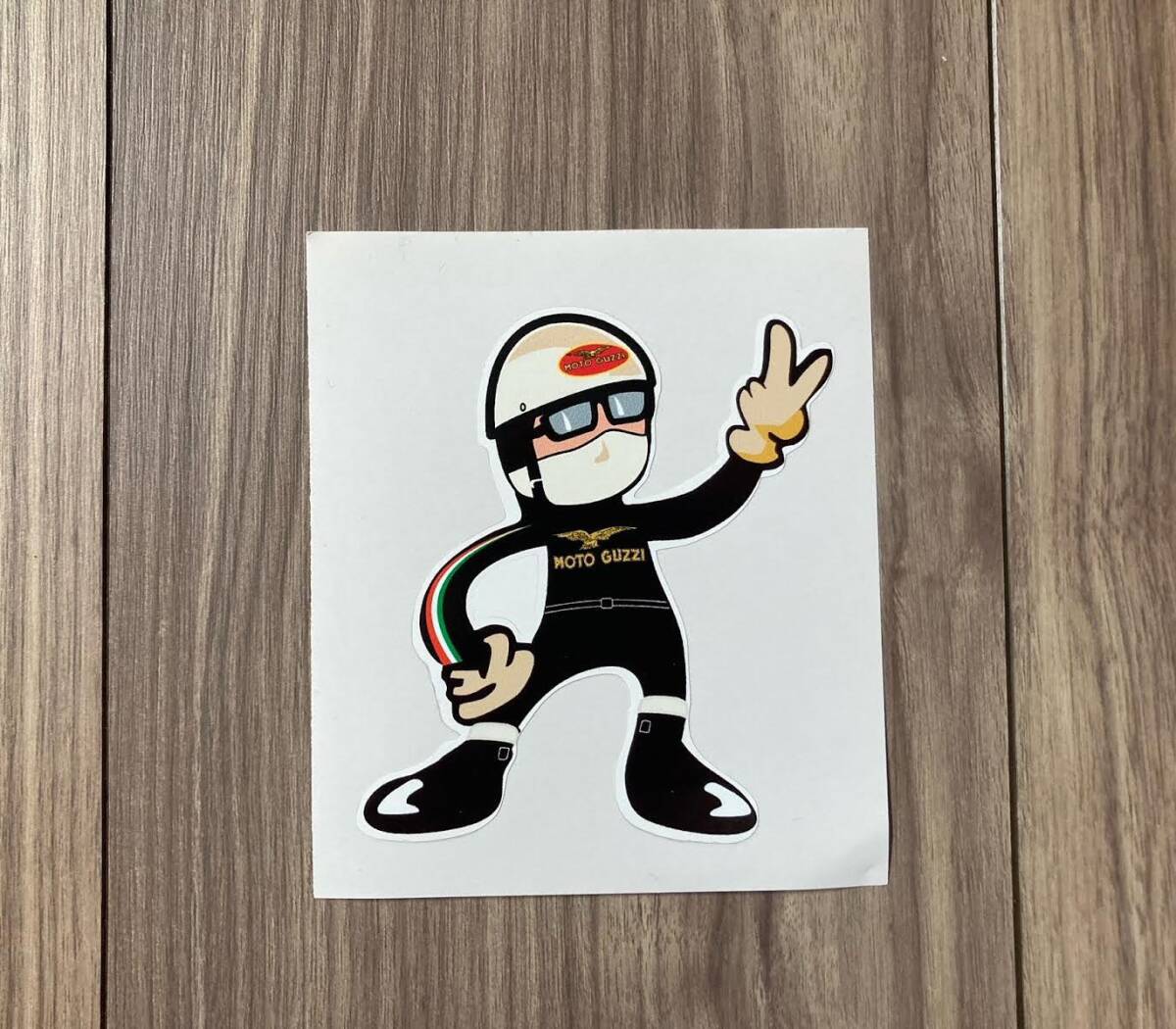★送料無料★MOTO GUZZI STICKER モト グッツィ ドライバー ステッカー デカール 82mm x 90mm拍卖