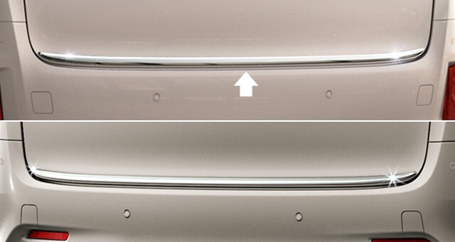 アルファード 30系 後期:純正 バックドアガーニッシュ(メッキ)(廃盤 残り在庫わずか)拍卖