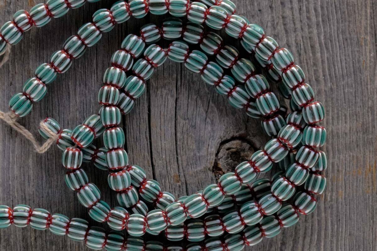 *Chevron beads拍卖