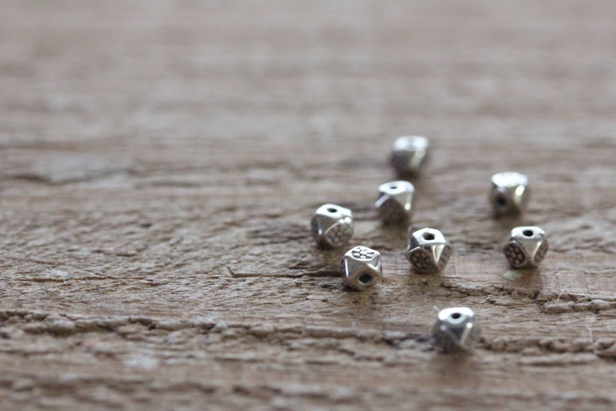 *カレン風 シルバープレートビーズ拍卖