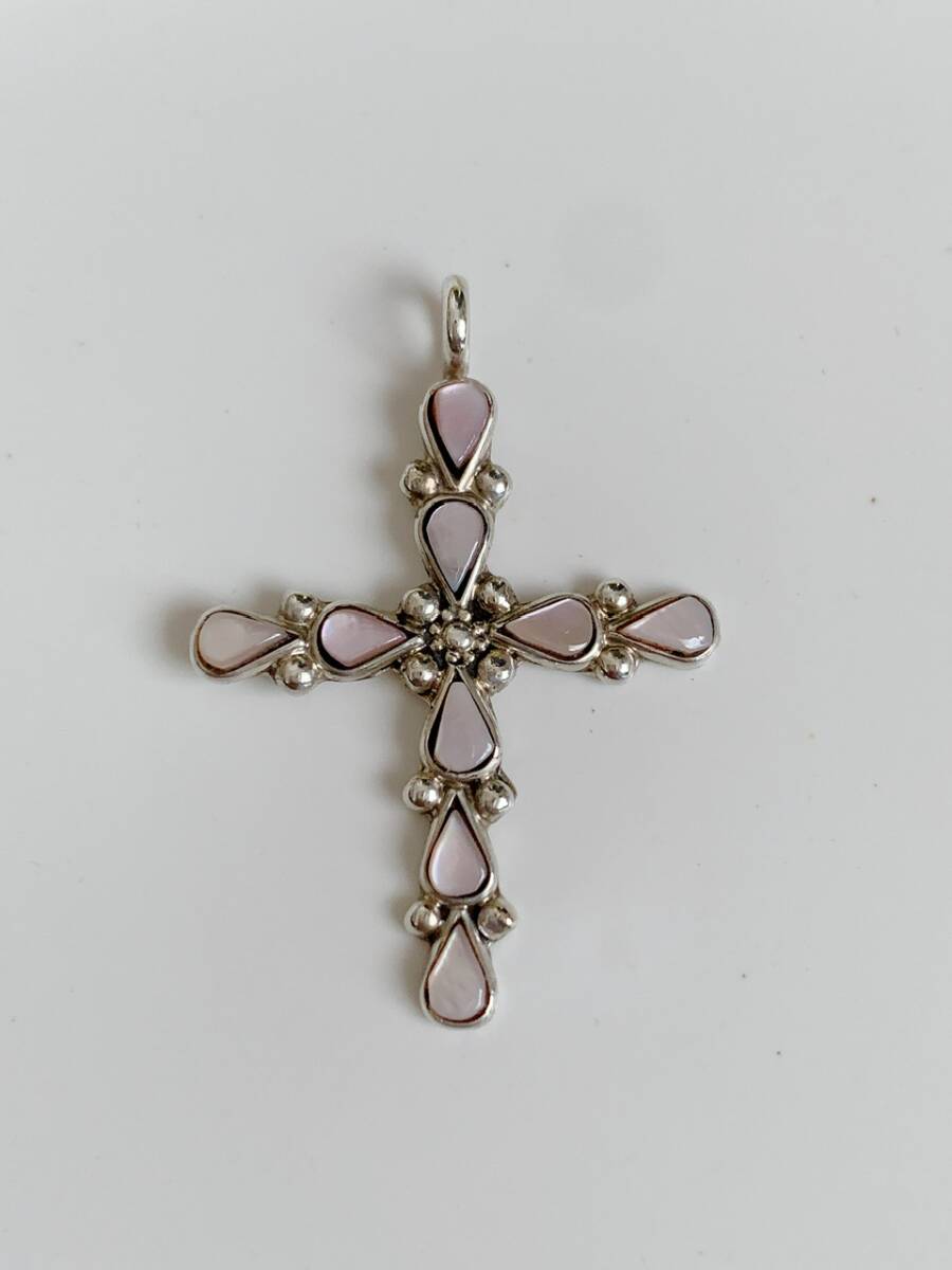 インディアンジュエリー ペンダントトップ Zuni ズニ インレイ シェル クロス 十字架 ロザリオ ペンダントヘッド チャーム拍卖