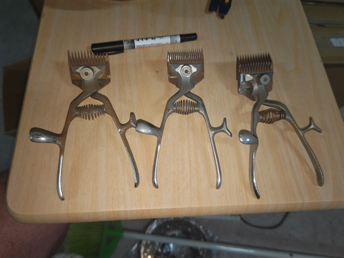 昭和 レトロ 手動 バリカン 3個 理髪店 散髪 床屋 理容師 理容室 アンティーク DRAGON FLY ドラゴンフライ ホシ 星 トンボ HOSHI TONBO拍卖