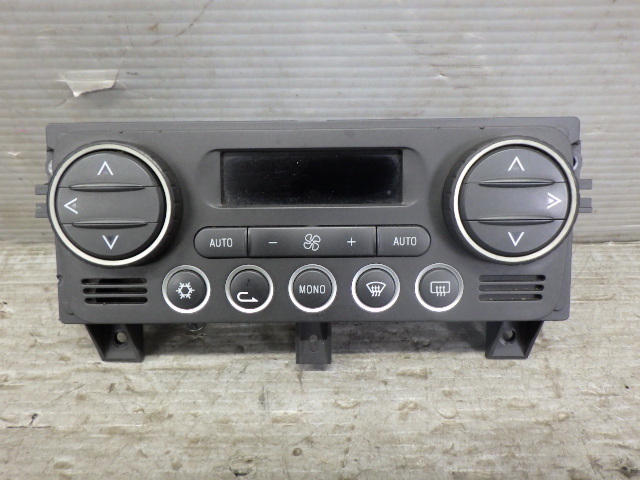 H18年 アルファロメオ・159 GH-93922 エアコン スイッチ パネル 「交換部品として購入しましたが交換しなかったので出品します」拍卖