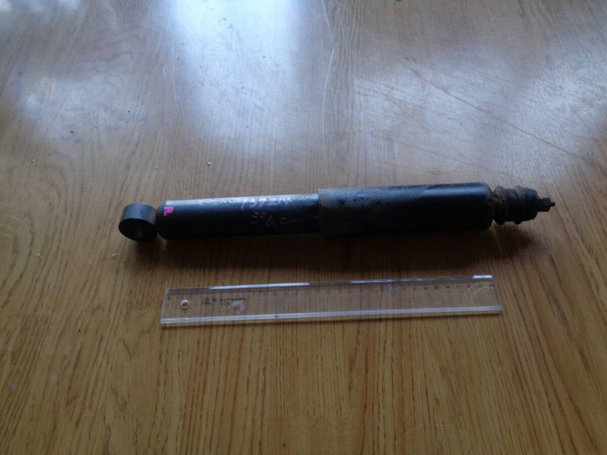 即♪車の部品:スズキ ジムニー ABA-JB23W 左Fショックアブソーバー(^^♪ジャンク扱い拍卖