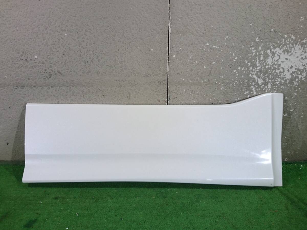 ZRR80 ノア 右フロントドアロアパネル パール 070(77251)拍卖