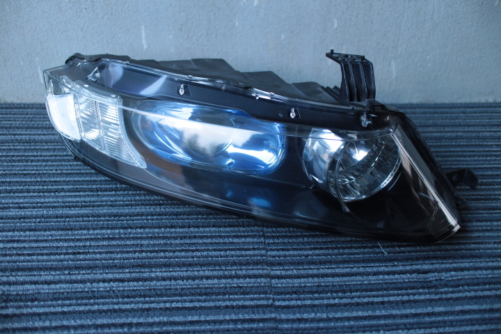 RB1 オデッセイ 右ヘッドライト(57341)拍卖