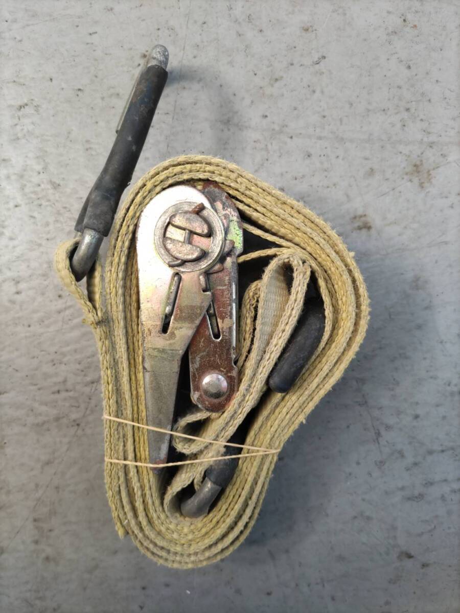 中古品☆ラチェット式 荷締ベルト 固定ベルト 約2.60m メーカー・型番不明⑤拍卖