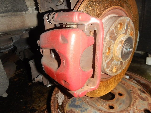 アルファロメオ 159 TI 3.2JTS Q4 08年 93932 右リアディスクキャリパー (在庫No:517738) (7550)拍卖