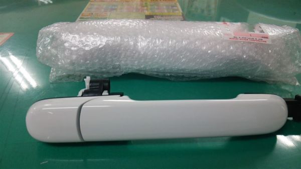 残りわずか!【未使用 スズキ 純正流用】ハスラー MR31S/MR41S アウターハンドル ホワイト 前後左右 4個 1台分セット拍卖