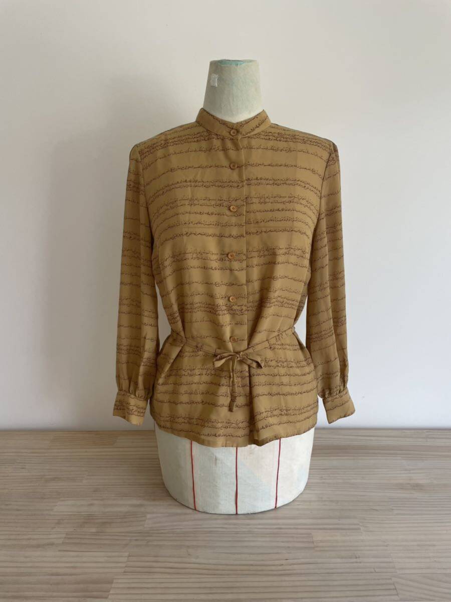 Le Lic/トップス/ブラウス/シャツ/昭和レトロ/長袖/SM/ポリエステル/ブラウンベージュ/アラブ文字/良品美品/ヴィンテージ拍卖