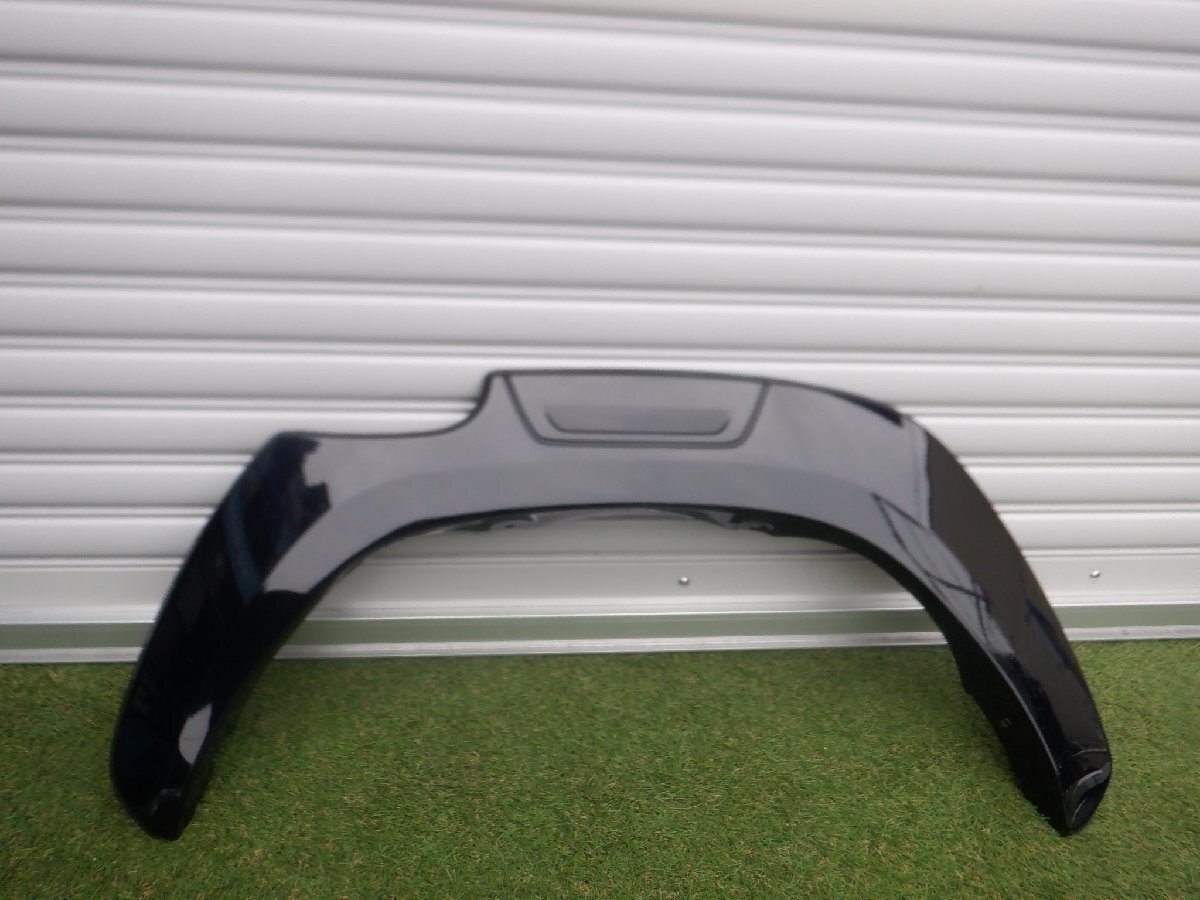 トヨタ純正 GUN125 ハイラックス GRスポーツ リア フェンダーモール 左側 61062-YP010 アティチュードブラックマイカ〈218〉m-24-5-487拍卖