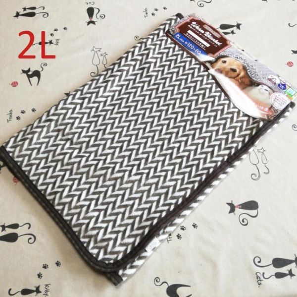 ☆★送料無料!!新品!ペット用両面ふわふわあったかブランケット 2L 120×60 ヘリンボーン★☆拍卖
