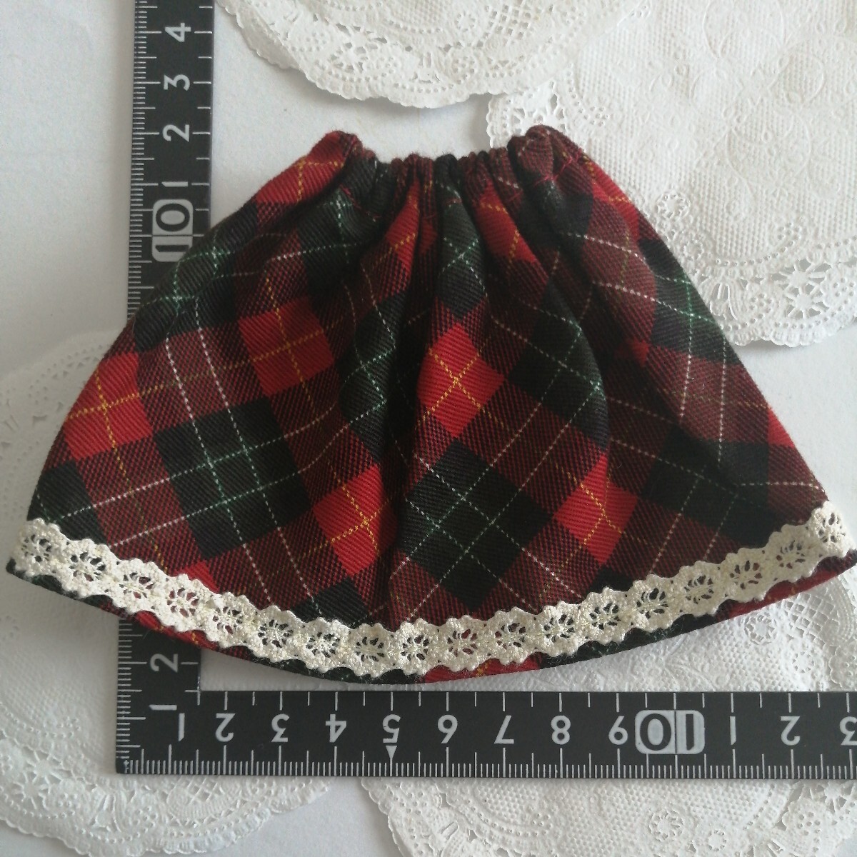 1r0303 ドール用 チェック スカート 赤 momoko バービー ジェニー タミーちゃん ウエストゴム 1/6ドール拍卖